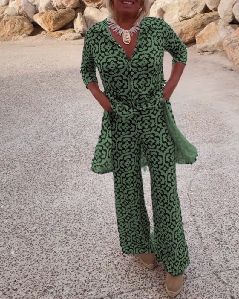 Livia | Vintage Printed Blouse &amp; Pants Set