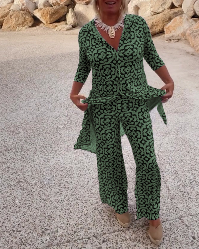 Livia | Vintage Printed Blouse &amp; Pants Set