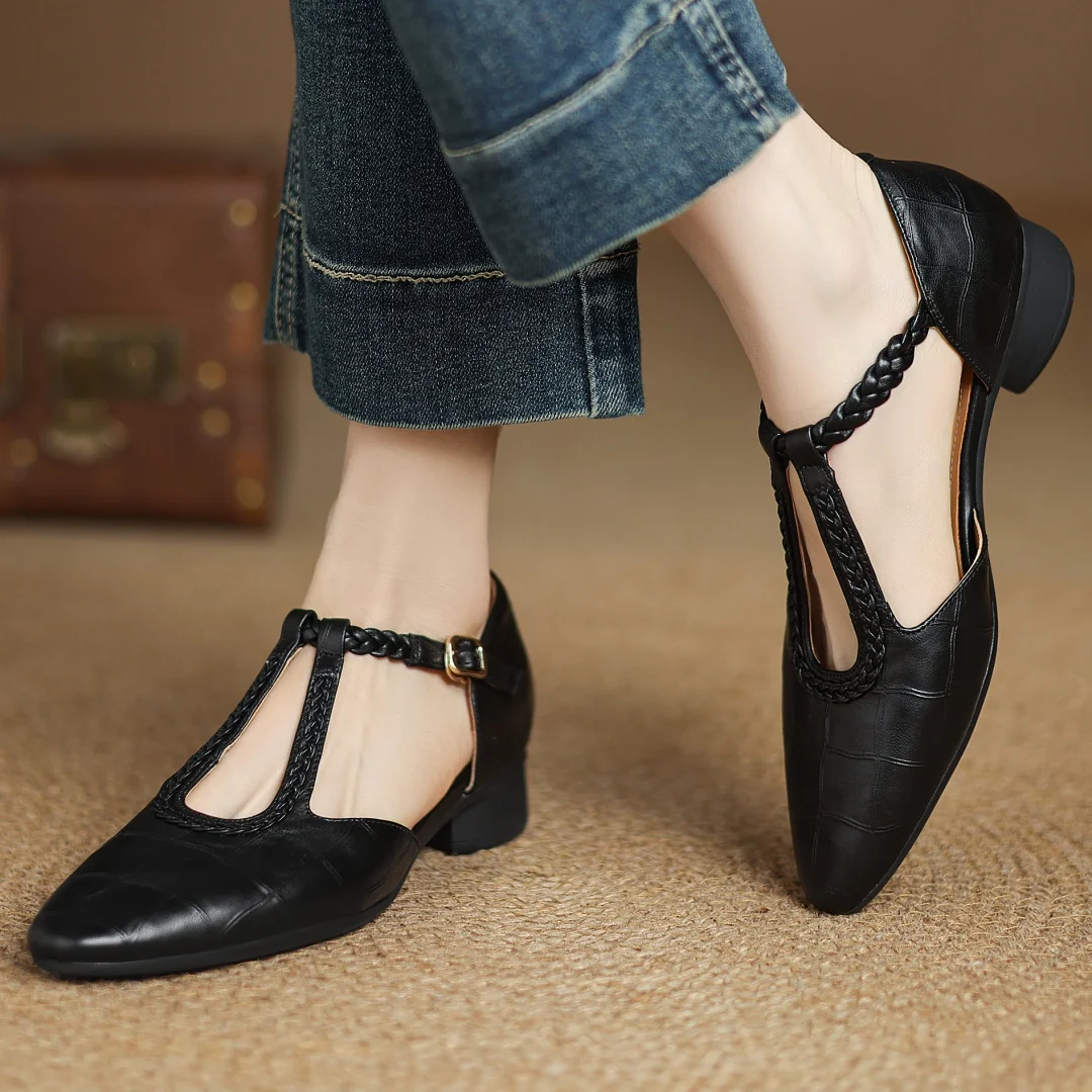Dorothea | Timeless Comfort Mary Janes