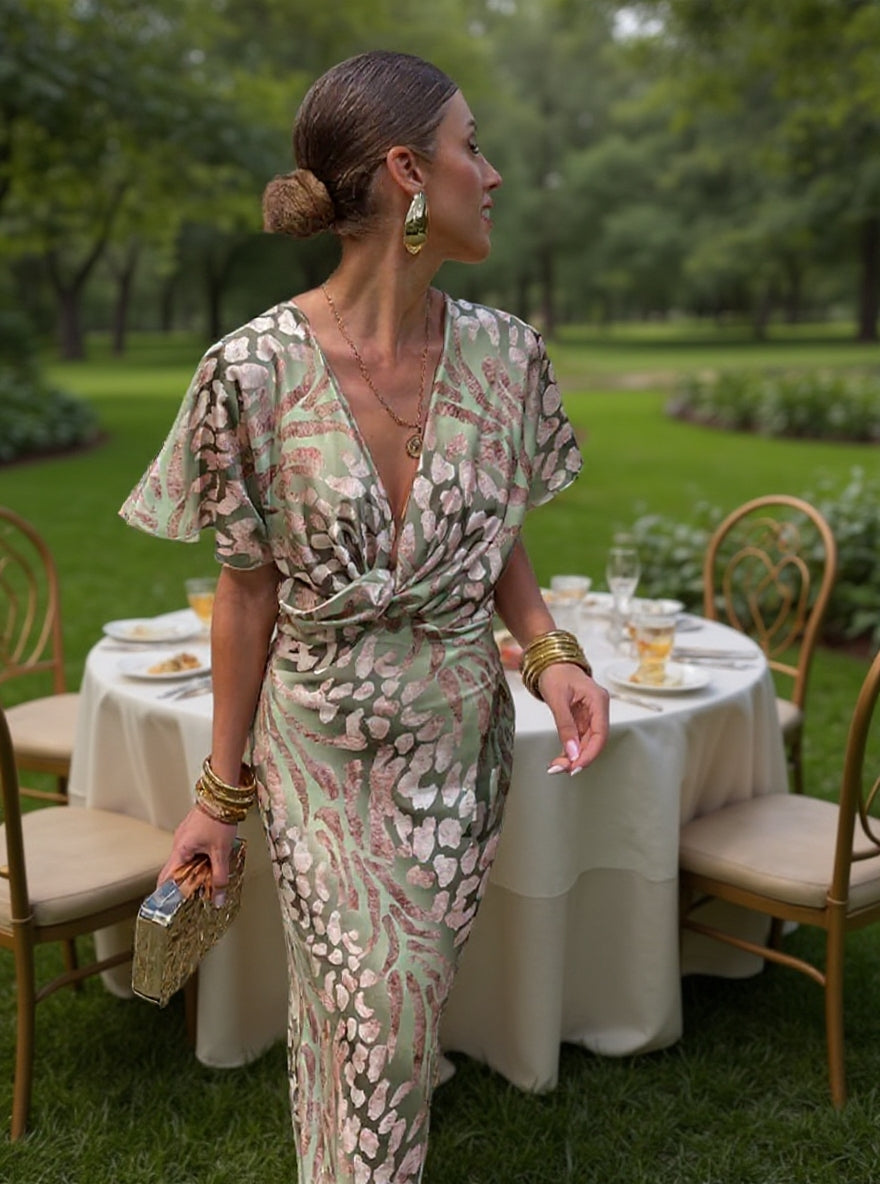 Clarandra | Signature Dress